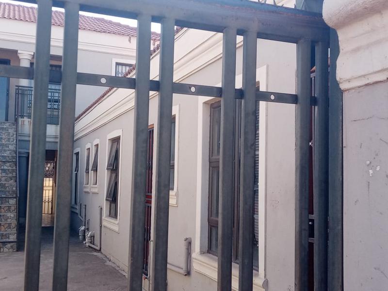 12 Bedroom Property for Sale in Siluma View Gauteng