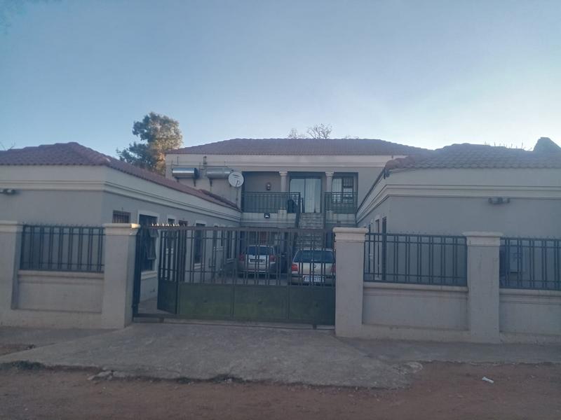 12 Bedroom Property for Sale in Siluma View Gauteng