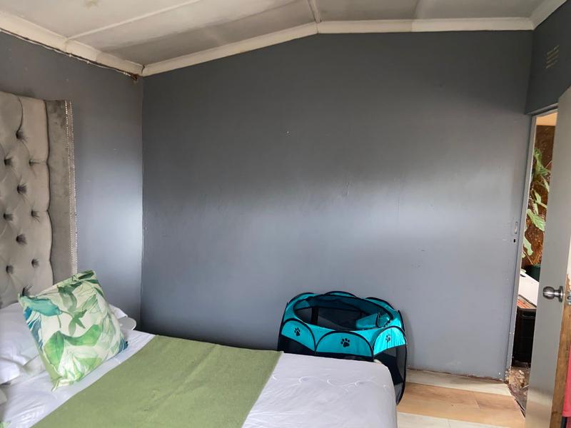 2 Bedroom Property for Sale in Chiawelo Gauteng