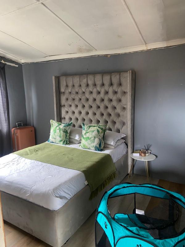 2 Bedroom Property for Sale in Chiawelo Gauteng
