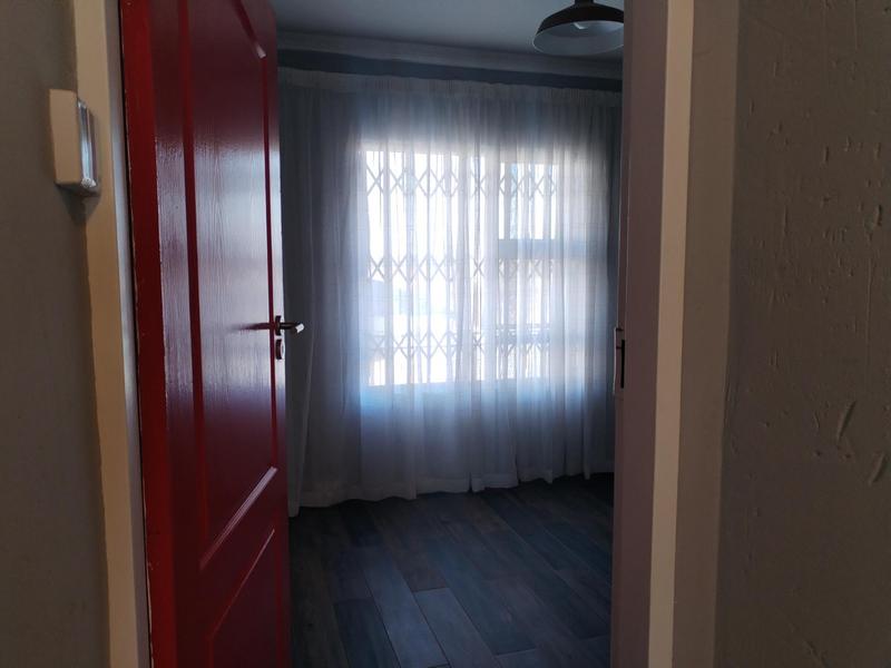 To Let 2 Bedroom Property for Rent in Witpoortjie Gauteng