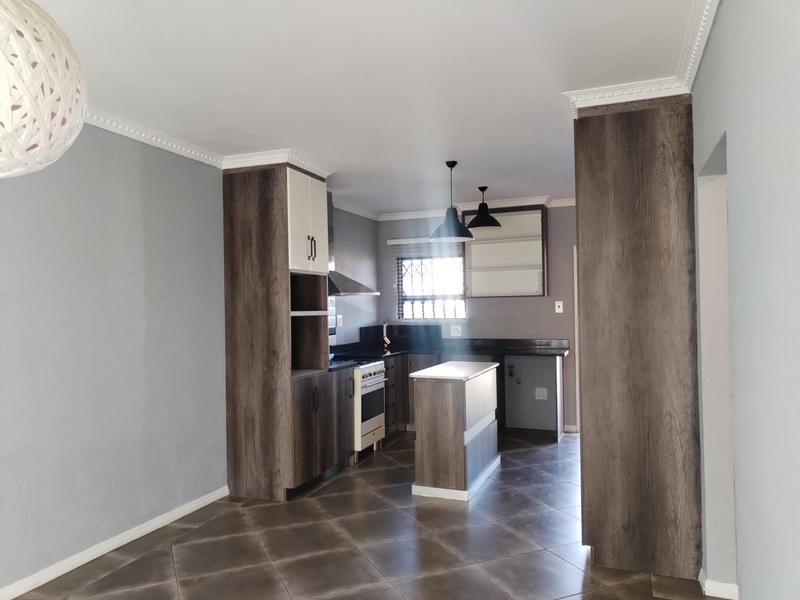 To Let 2 Bedroom Property for Rent in Witpoortjie Gauteng