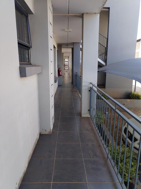 To Let 2 Bedroom Property for Rent in Witpoortjie Gauteng