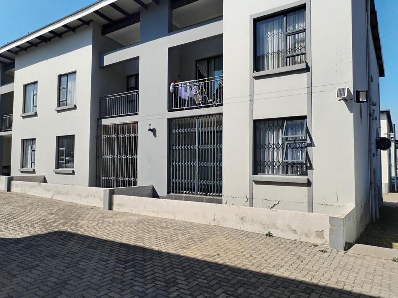 To Let 2 Bedroom Property for Rent in Witpoortjie Gauteng