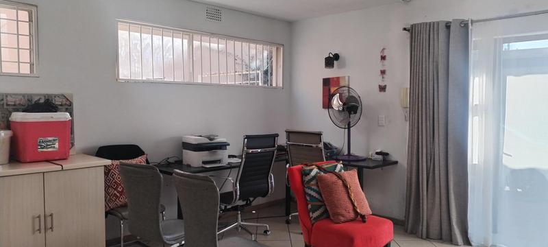 To Let 1 Bedroom Property for Rent in Rant En Dal Gauteng
