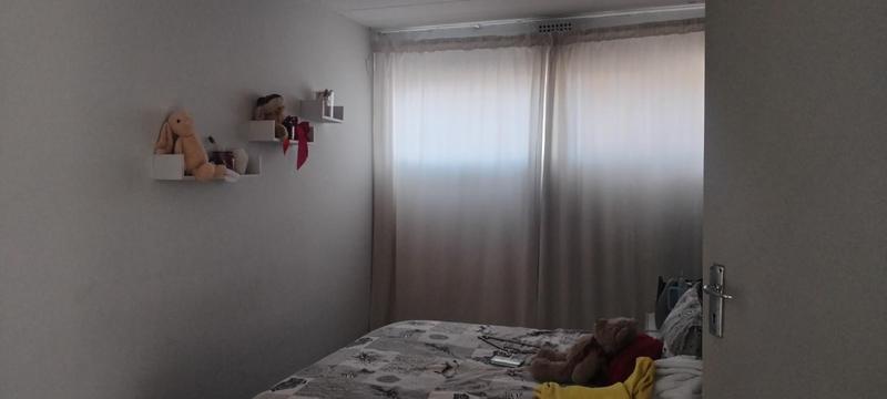 To Let 1 Bedroom Property for Rent in Rant En Dal Gauteng
