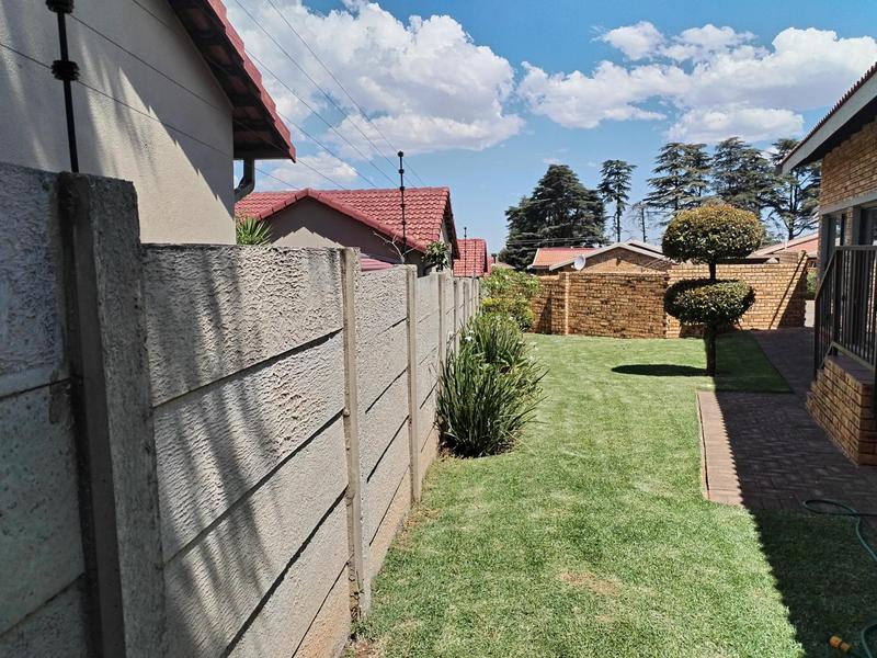 3 Bedroom Property for Sale in Groblerpark Gauteng