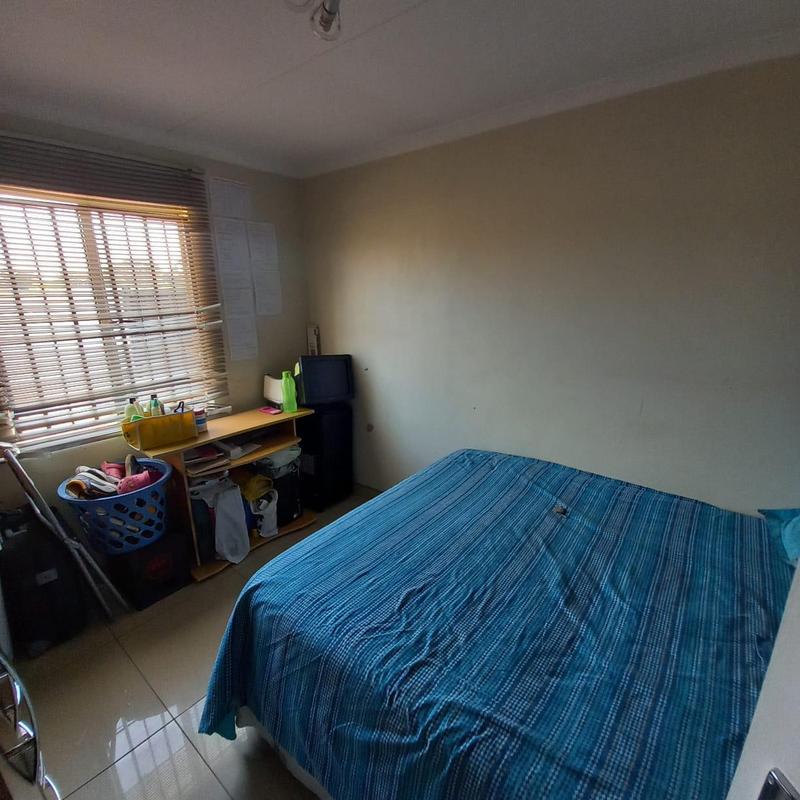 2 Bedroom Property for Sale in Crystal Park Gauteng