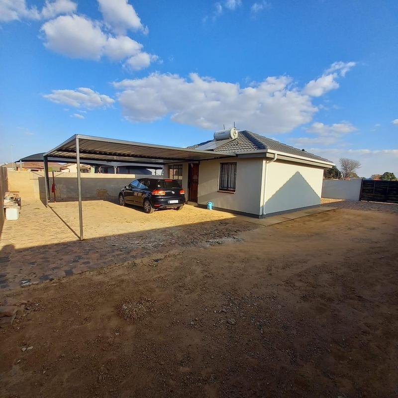2 Bedroom Property for Sale in Crystal Park Gauteng