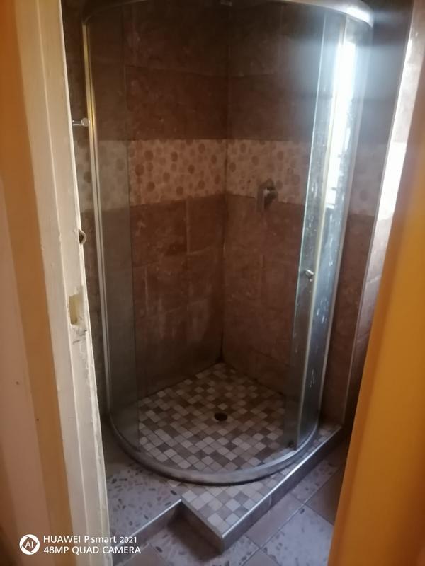 To Let 2 Bedroom Property for Rent in Lenasia Ext 10 Gauteng