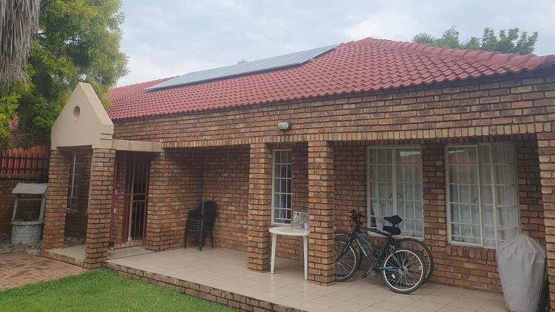3 Bedroom Property for Sale in Wierda Park Gauteng