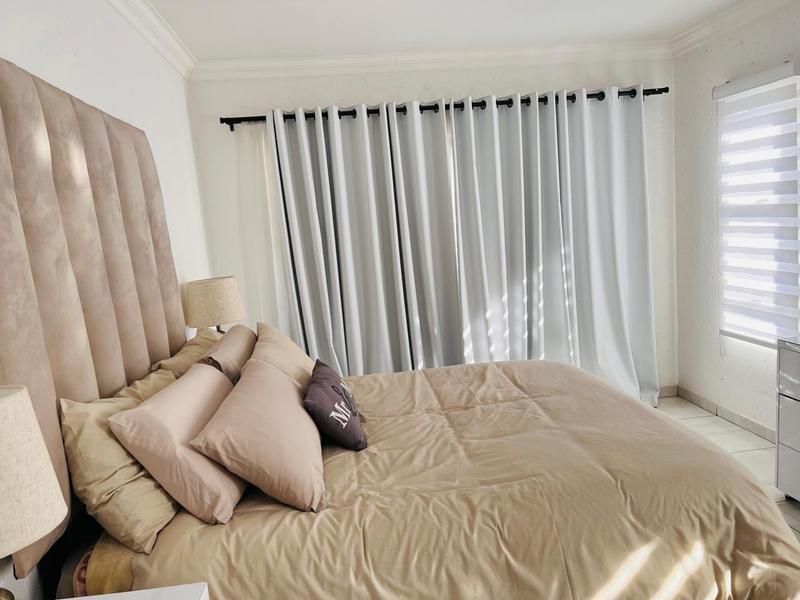 4 Bedroom Property for Sale in Fleurhof Gauteng
