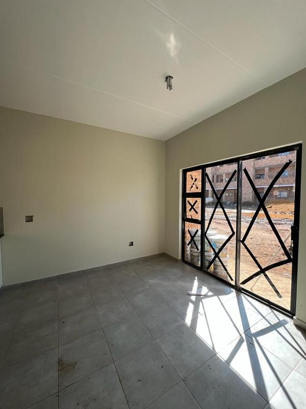 To Let 2 Bedroom Property for Rent in Katlehong South Gauteng
