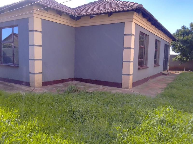 To Let 3 Bedroom Property for Rent in Dawn Park Gauteng