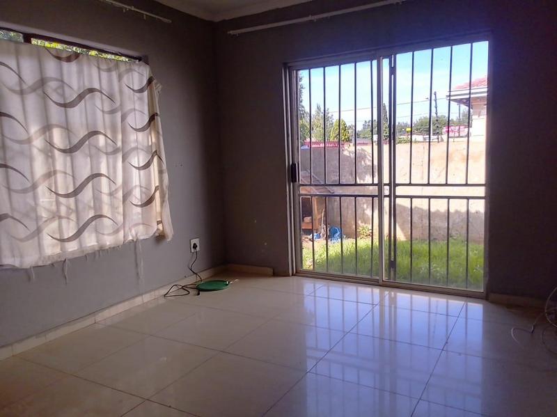 To Let 3 Bedroom Property for Rent in Dawn Park Gauteng