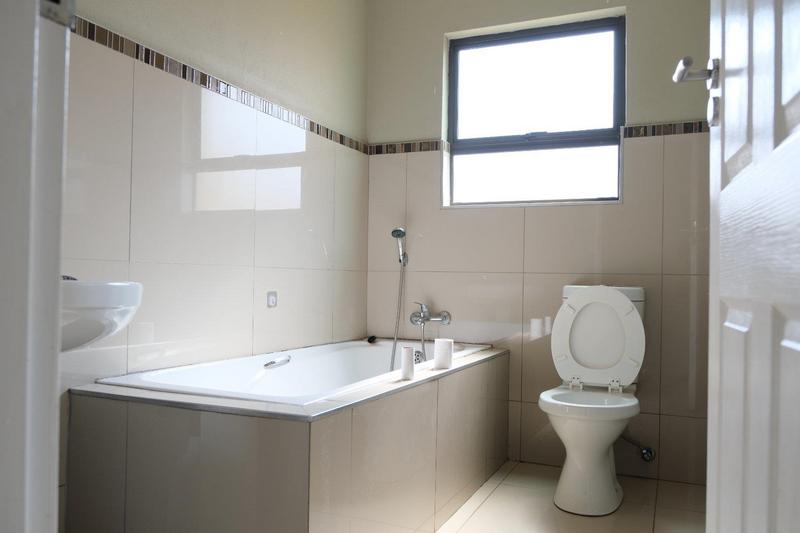 To Let 3 Bedroom Property for Rent in Dawn Park Gauteng