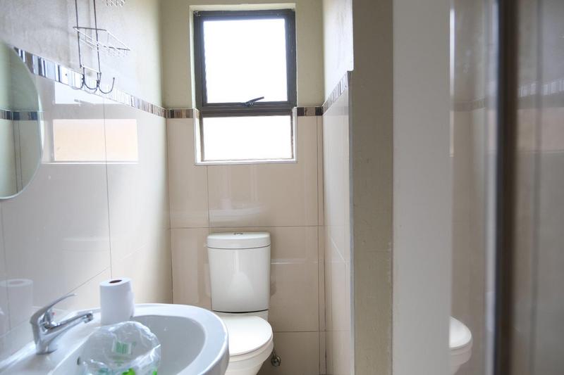 To Let 3 Bedroom Property for Rent in Dawn Park Gauteng