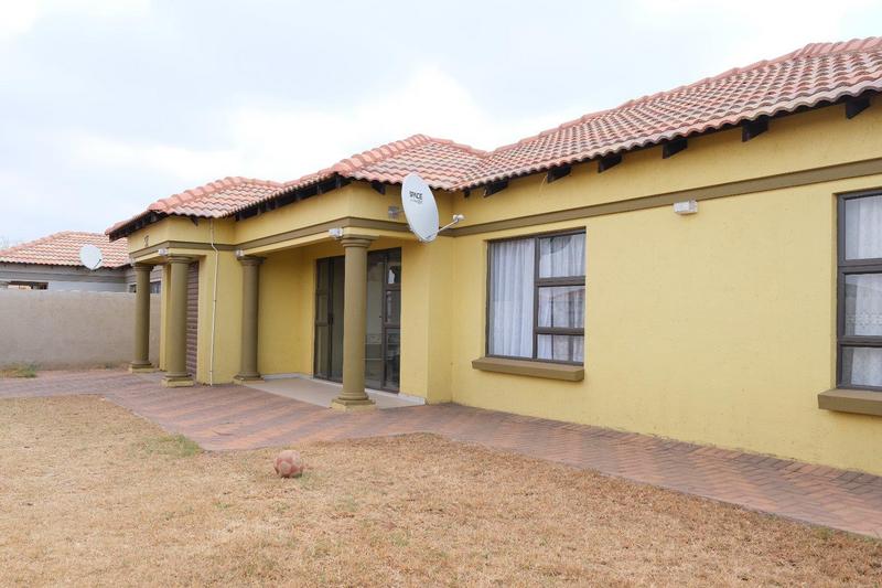 To Let 3 Bedroom Property for Rent in Dawn Park Gauteng