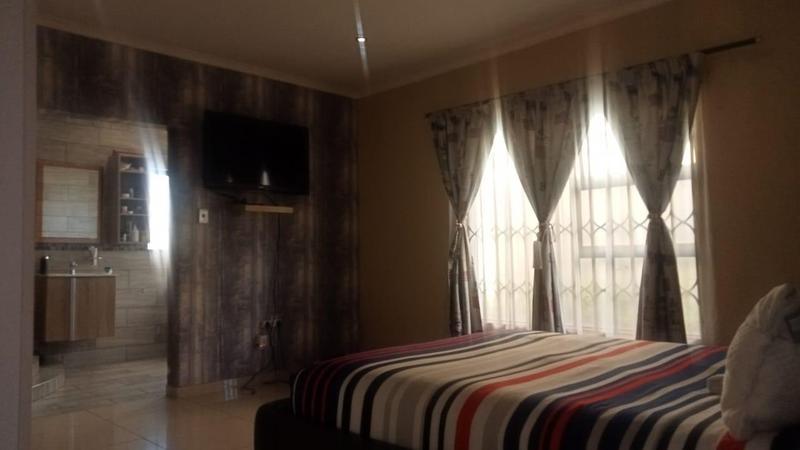 To Let 3 Bedroom Property for Rent in Dawn Park Gauteng