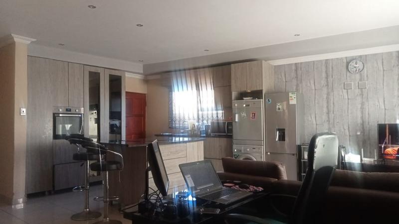 To Let 3 Bedroom Property for Rent in Dawn Park Gauteng