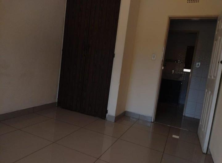 To Let 4 Bedroom Property for Rent in Dawn Park Gauteng