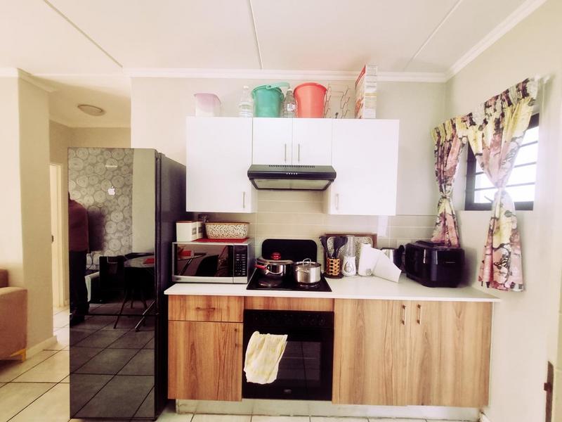 To Let 1 Bedroom Property for Rent in Lilianton Gauteng