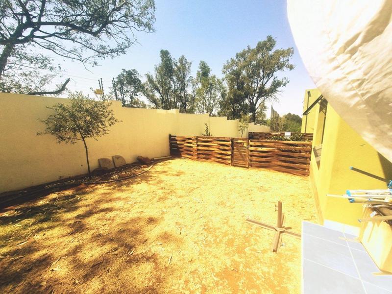 To Let 1 Bedroom Property for Rent in Lilianton Gauteng