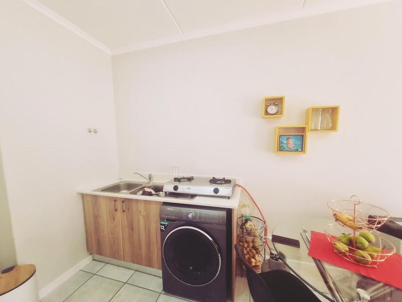 To Let 1 Bedroom Property for Rent in Lilianton Gauteng