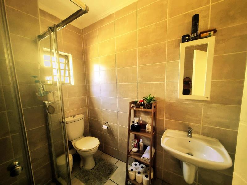 To Let 1 Bedroom Property for Rent in Lilianton Gauteng