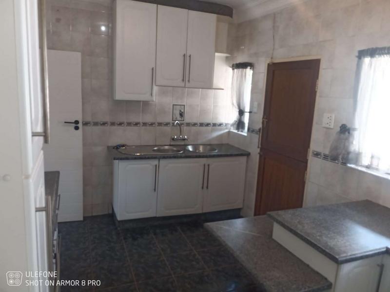 To Let 3 Bedroom Property for Rent in Elspark Gauteng
