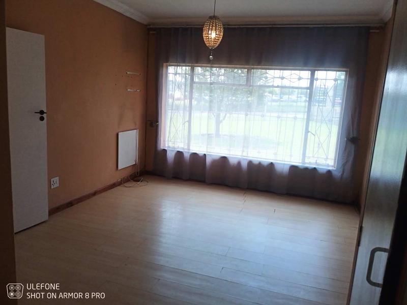To Let 3 Bedroom Property for Rent in Elspark Gauteng