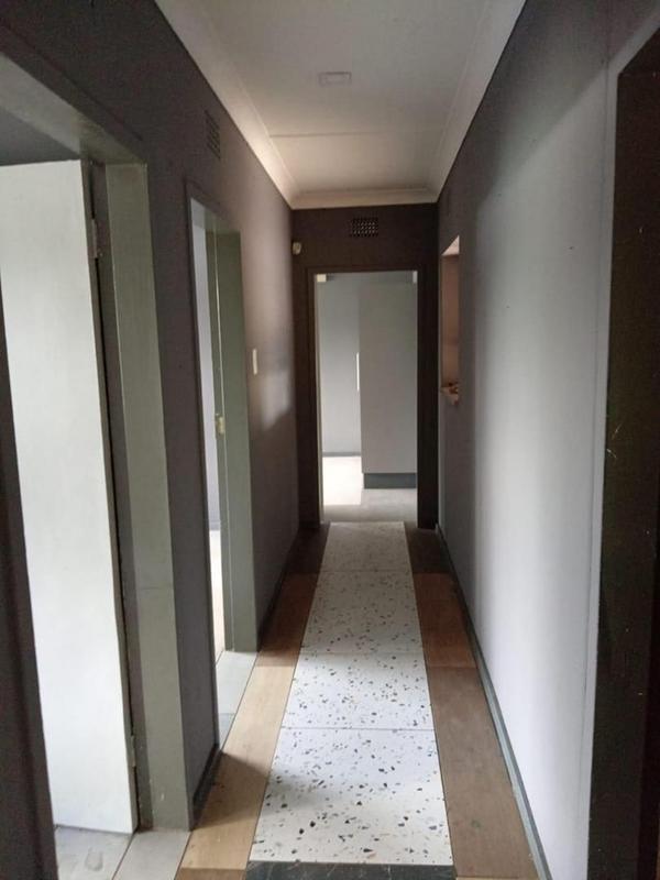 To Let 3 Bedroom Property for Rent in Wannenburghoogte Gauteng