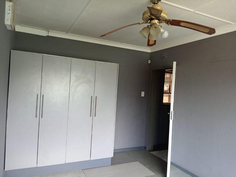 To Let 3 Bedroom Property for Rent in Wannenburghoogte Gauteng
