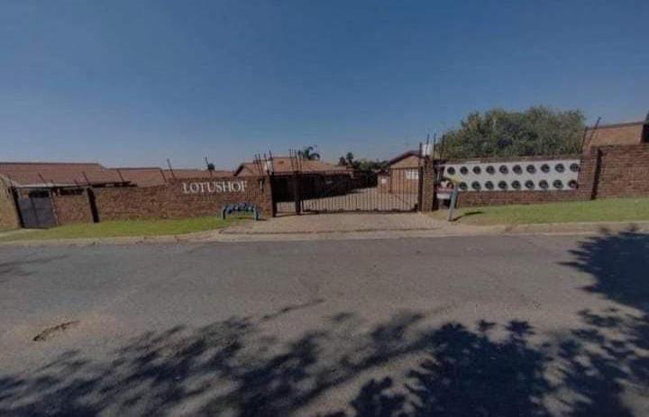 To Let 2 Bedroom Property for Rent in Birch Acres Gauteng