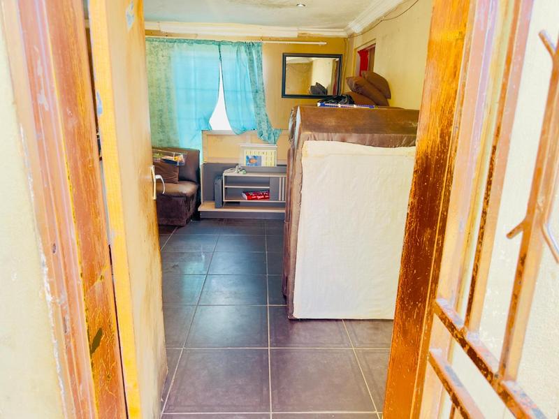 To Let 2 Bedroom Property for Rent in Vosloorus Gauteng