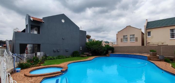 2 Bedroom Property for Sale in Alberton Central Gauteng