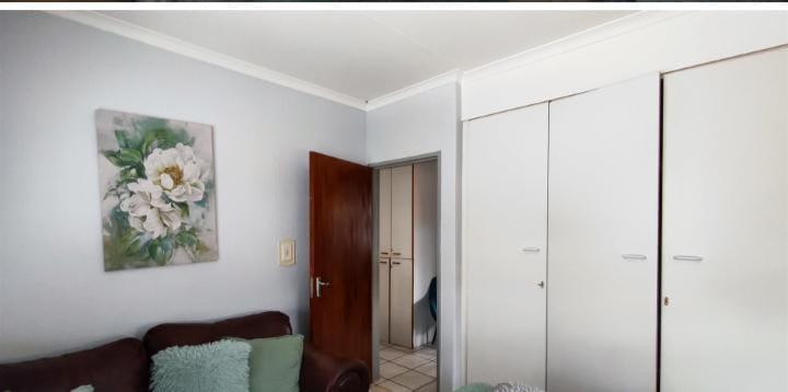 2 Bedroom Property for Sale in Alberton Central Gauteng