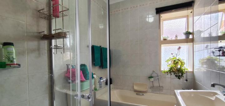2 Bedroom Property for Sale in Alberton Central Gauteng