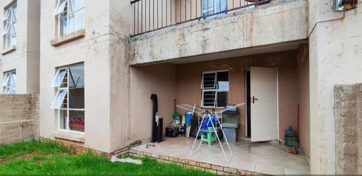 2 Bedroom Property for Sale in Albertsdal Gauteng