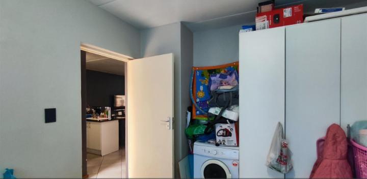 2 Bedroom Property for Sale in Albertsdal Gauteng