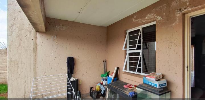 2 Bedroom Property for Sale in Albertsdal Gauteng