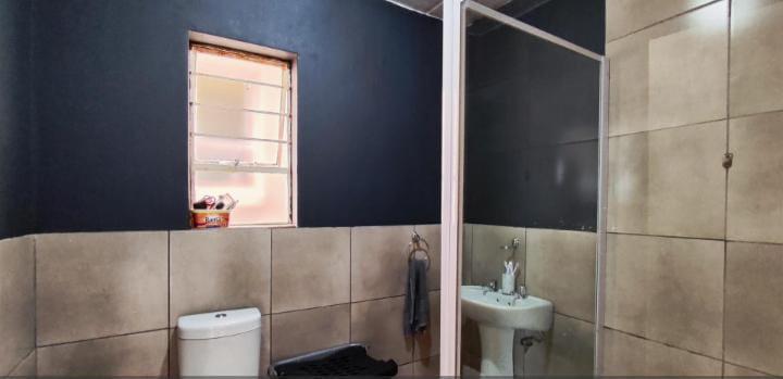 3 Bedroom Property for Sale in Albertsdal Gauteng