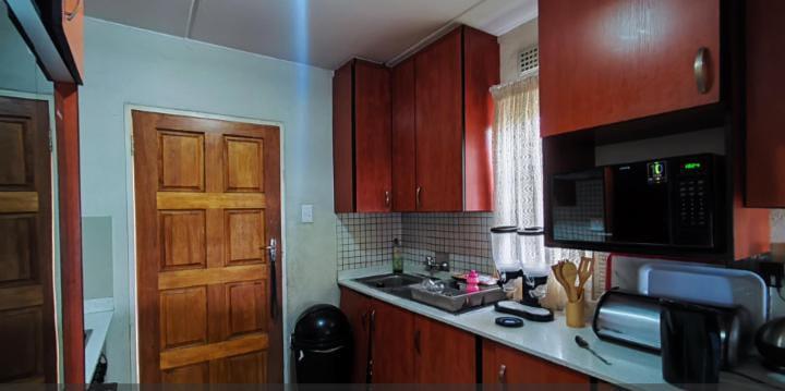3 Bedroom Property for Sale in Alrode South Gauteng