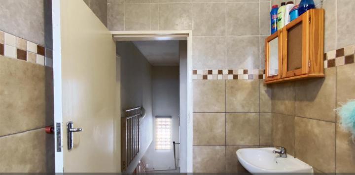 3 Bedroom Property for Sale in Alrode South Gauteng