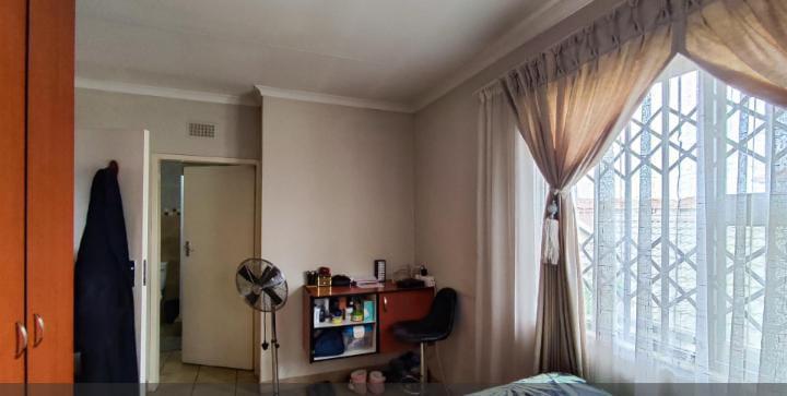 3 Bedroom Property for Sale in Alrode South Gauteng