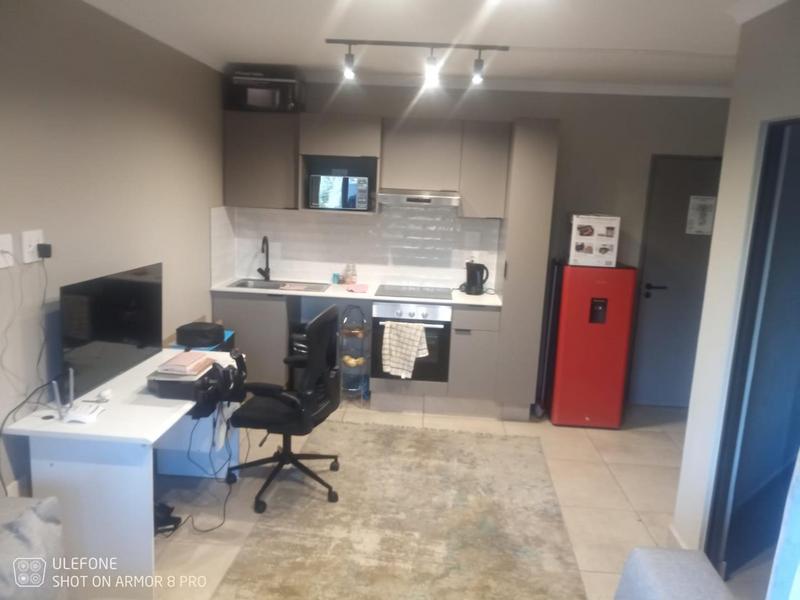 1 Bedroom Property for Sale in Bedfordview Gauteng