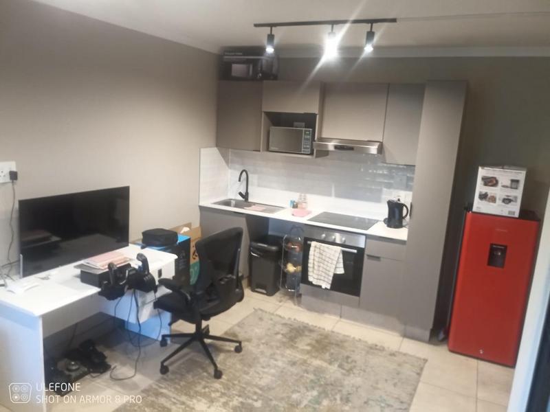 1 Bedroom Property for Sale in Bedfordview Gauteng