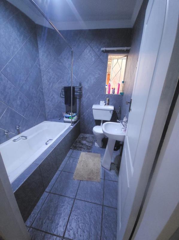 4 Bedroom Property for Sale in Benoni Central Gauteng