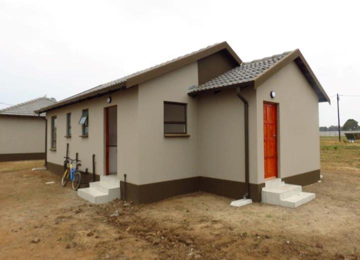3 Bedroom Property for Sale in Crystal Park Gauteng