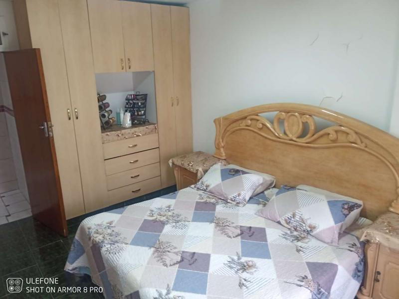 4 Bedroom Property for Sale in Mackenzie Park Gauteng